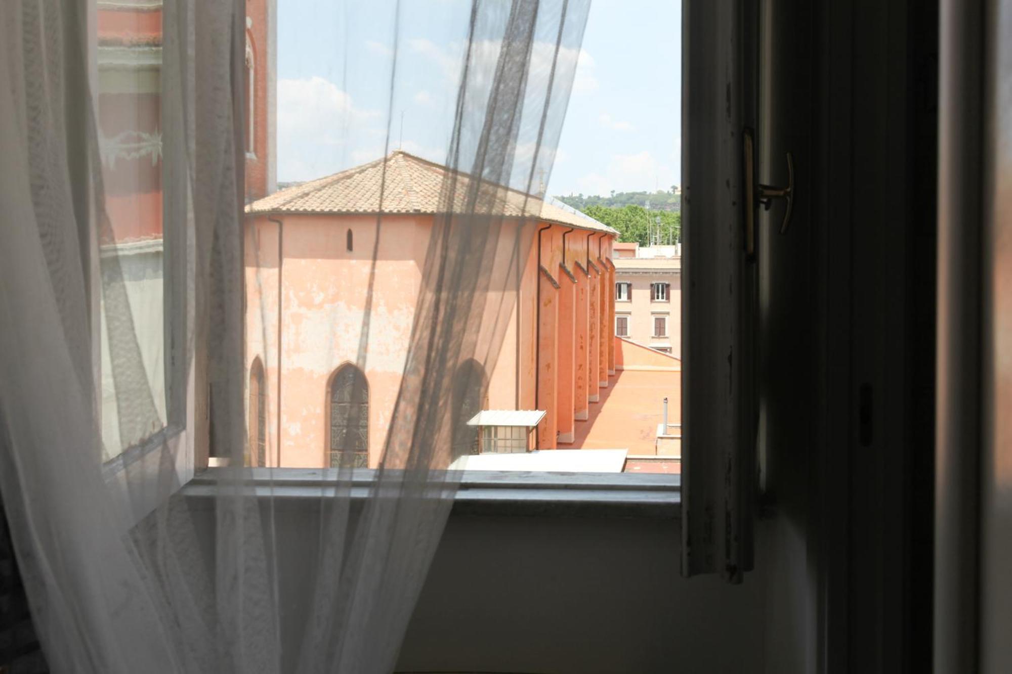 White Vatican روما المظهر الخارجي الصورة